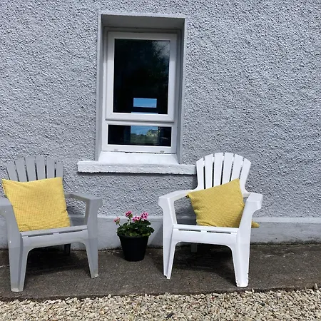 Annie's On The Corner *