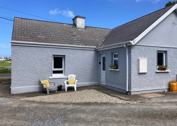 Annie's On The Corner * Donegal Town