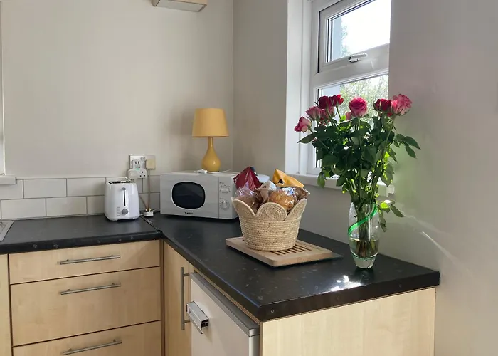 Annie's On The Corner